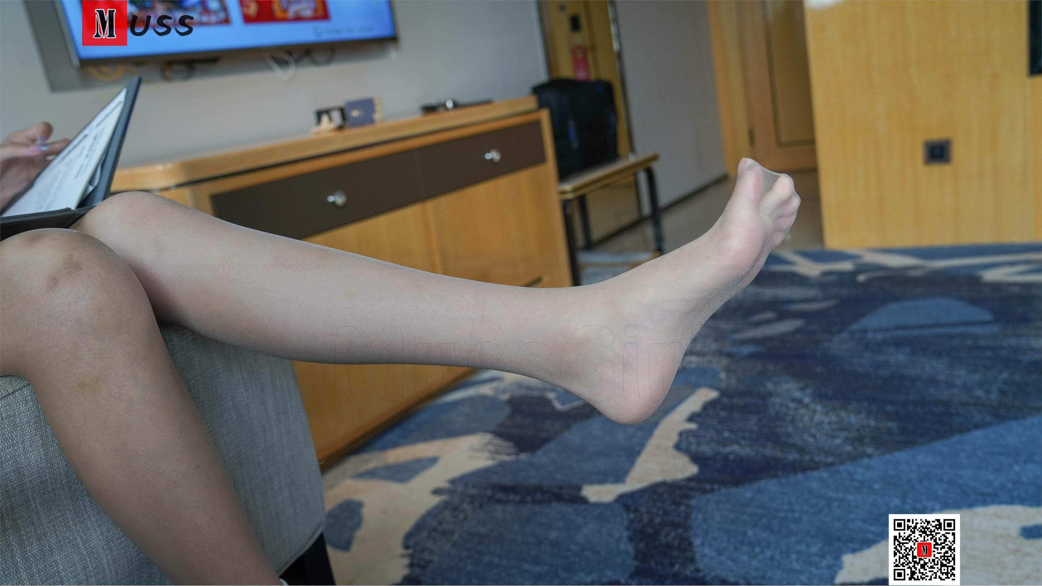 MussGirl慕丝女郎  NO.193 酒店包臀裙薄丝